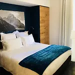 Aiguille Verte & Chamonix