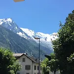 Aiguille Verte & 3*
