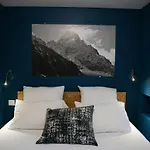 Aiguille Verte & 3* Chamonix