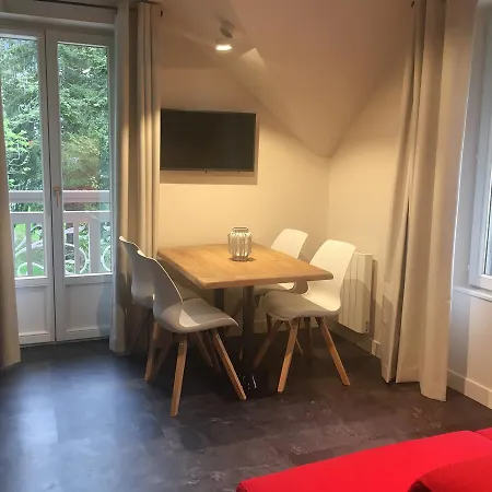 Hotel apartamentowy Aiguille Verte & 3*