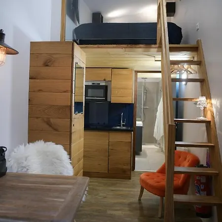 Aiguille Verte & Chamonix