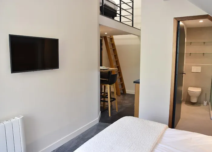 Aiguille Verte & 3* Chamonix