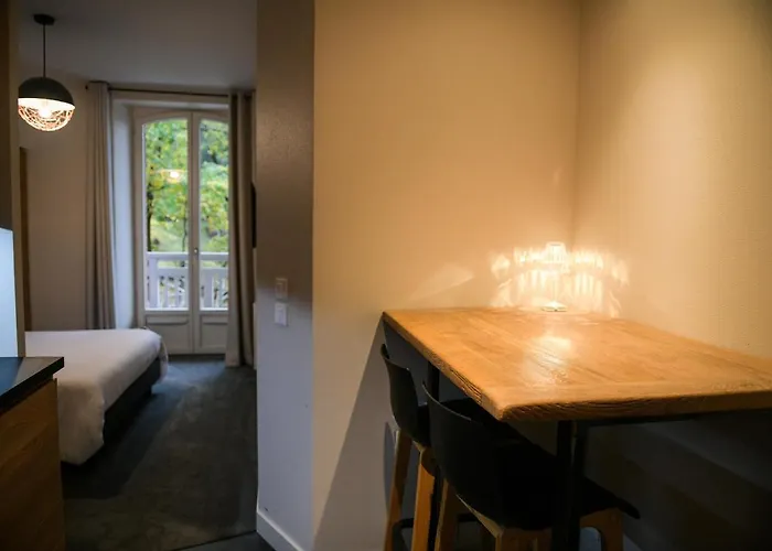 Aiguille Verte & Апарт-отель